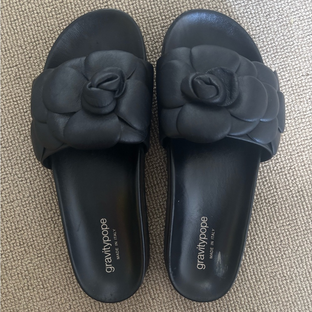 Black Floral Slide Sandals